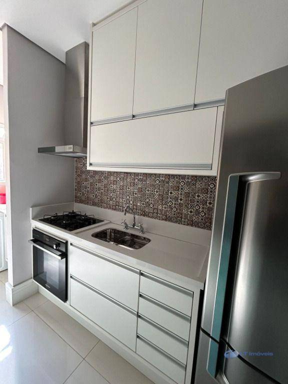 Apartamento à venda com 3 quartos, 84m² - Foto 2