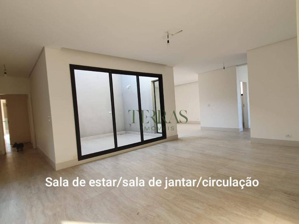 Casa de Condomínio à venda com 6 quartos, 490m² - Foto 9