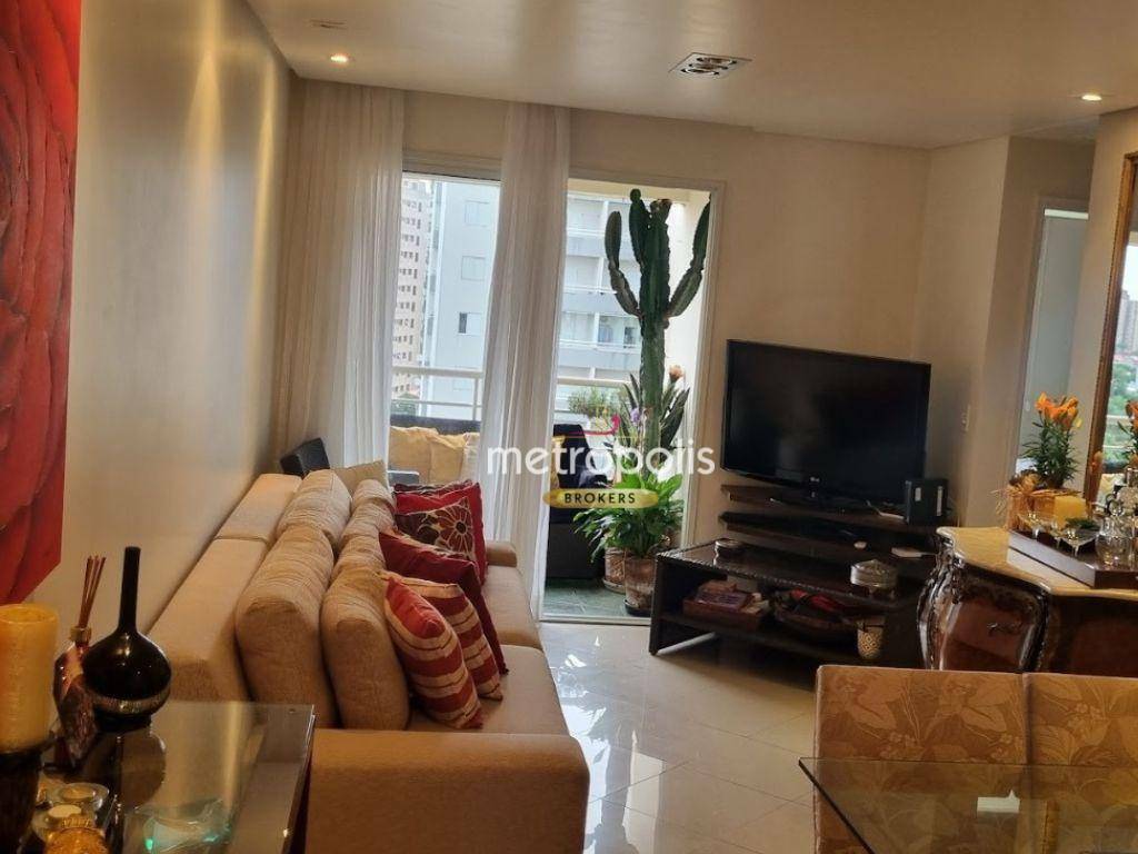 Apartamento à venda com 2 quartos, 70m² - Foto 1