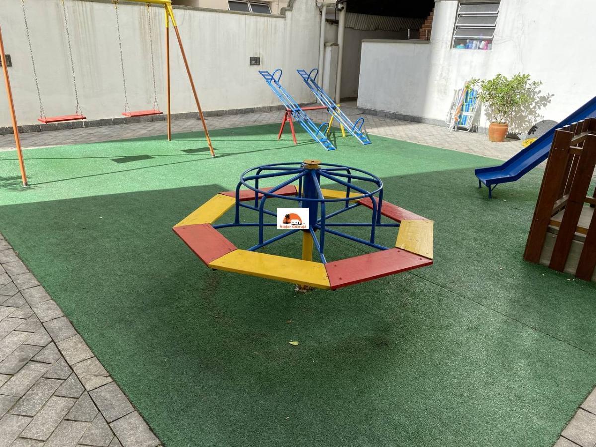 Cobertura à venda com 3 quartos, 380m² - Foto 2