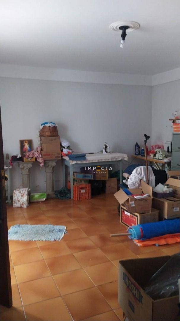 Casa à venda com 10 quartos, 500m² - Foto 24