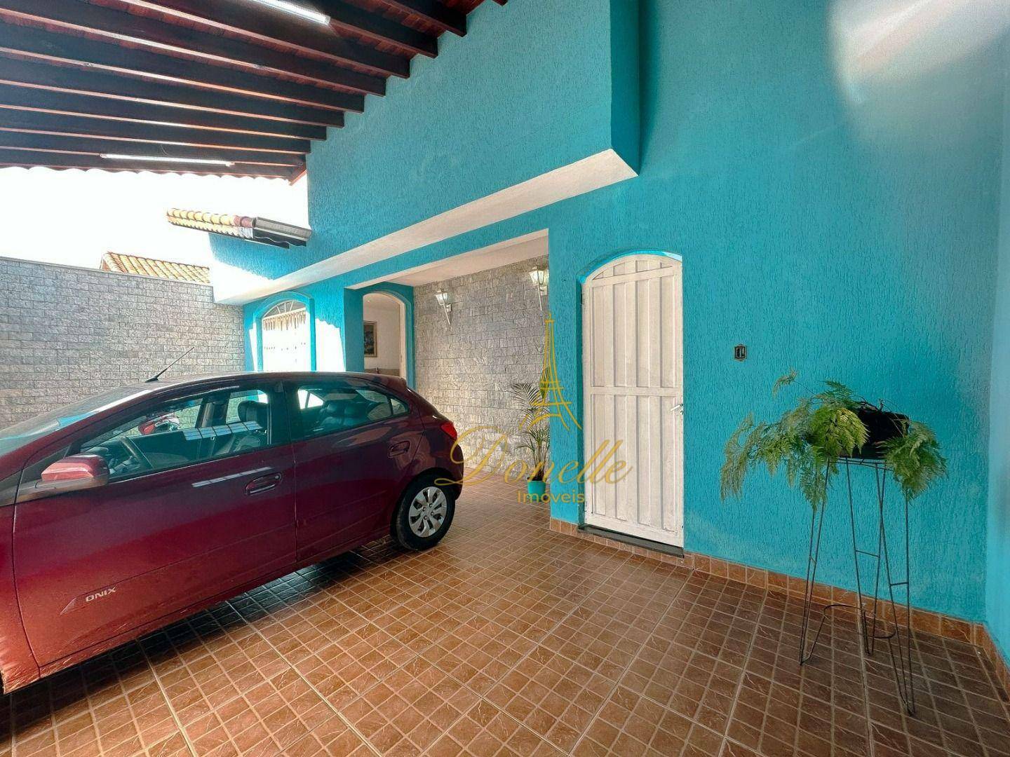 Casa à venda com 3 quartos, 180m² - Foto 8