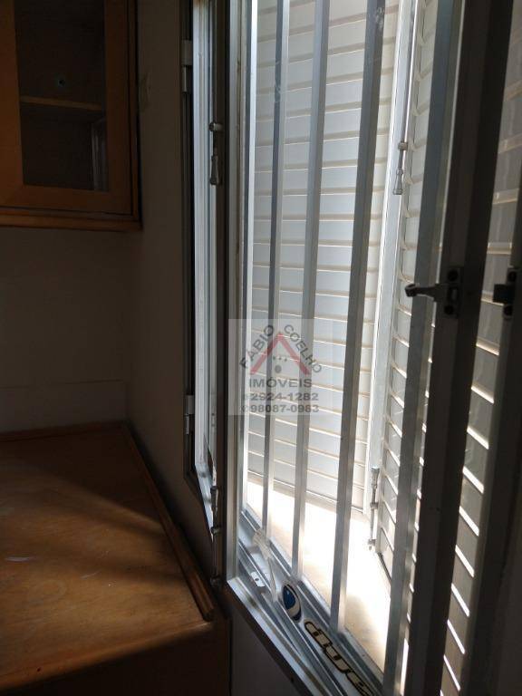 Apartamento à venda com 3 quartos, 85m² - Foto 15