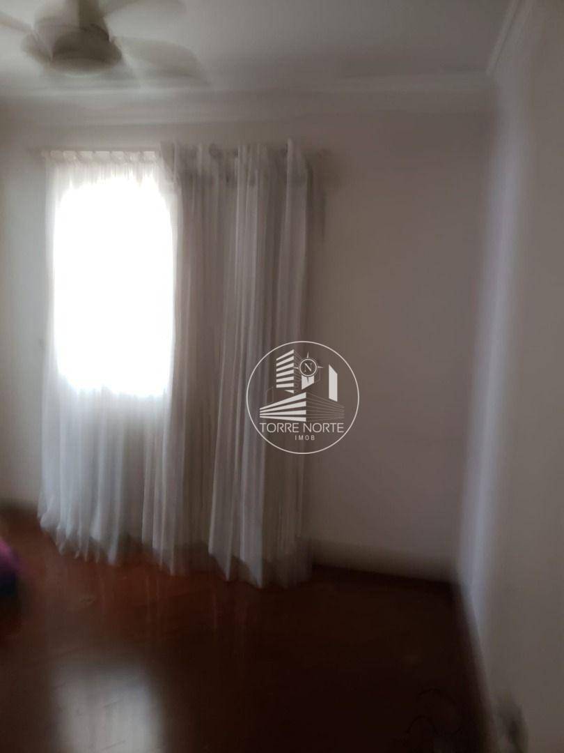 Apartamento à venda com 4 quartos, 176m² - Foto 22