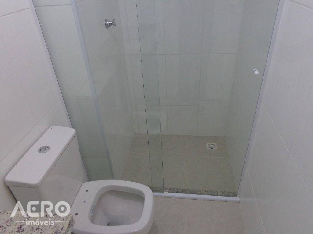Apartamento à venda com 2 quartos, 57m² - Foto 17
