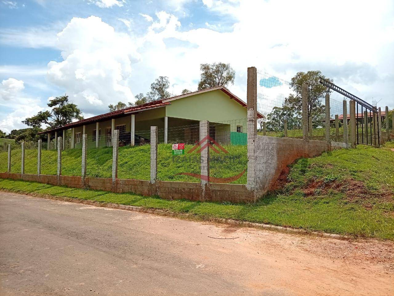 Chácara, 3 quartos, 694 m² - Foto 4