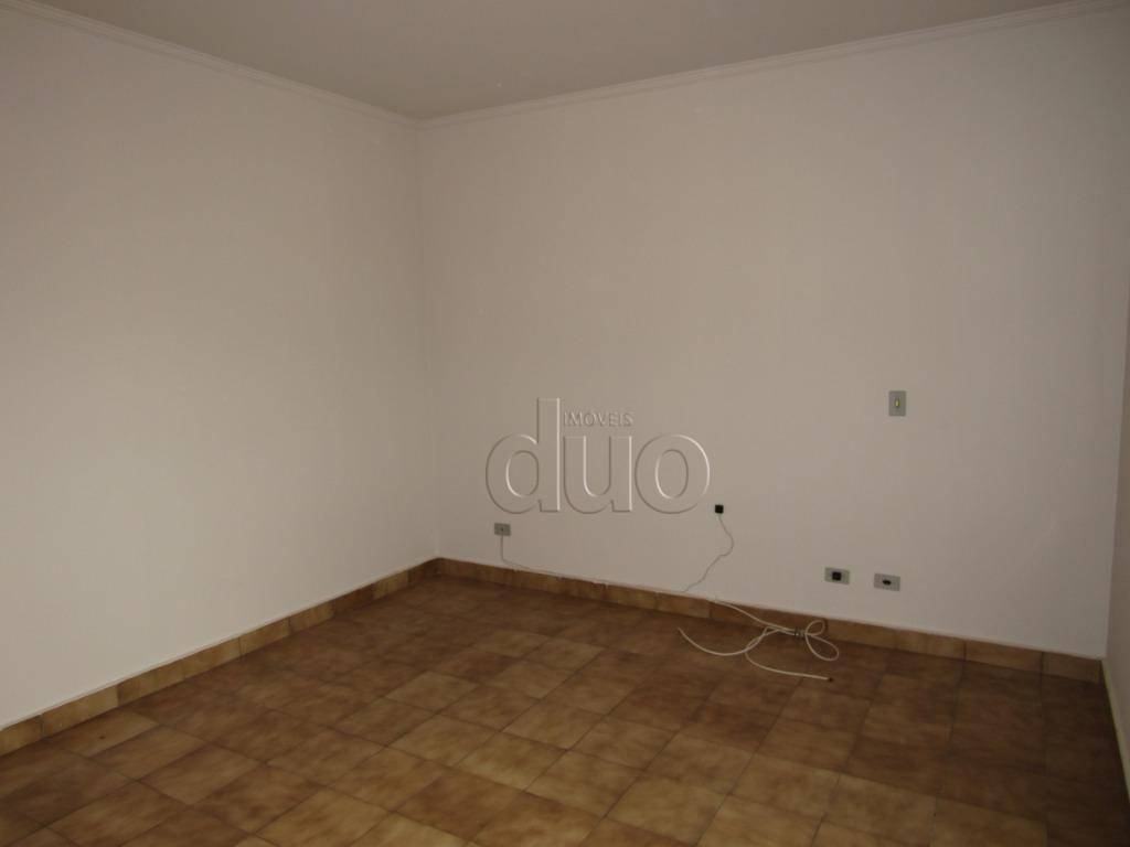 Casa à venda com 3 quartos, 180m² - Foto 11