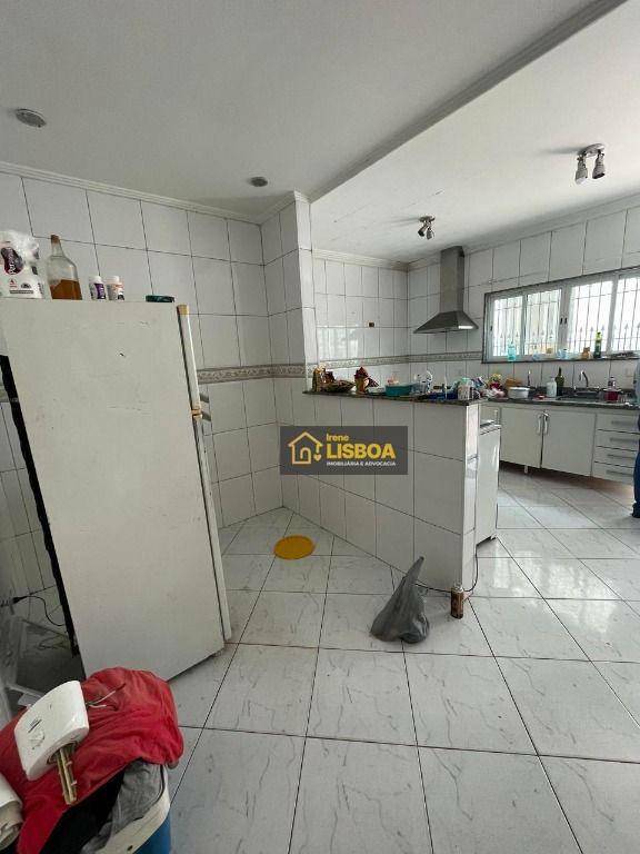 Sobrado para alugar com 2 quartos, 120m² - Foto 14