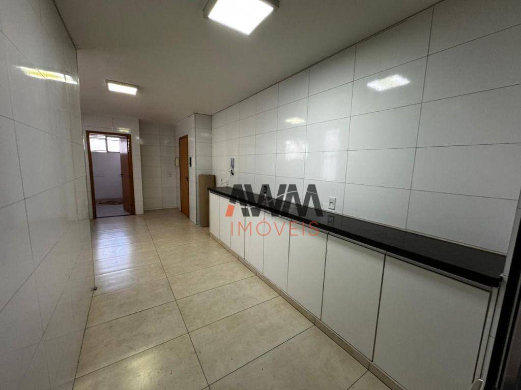 Apartamento à venda com 4 quartos, 140m² - Foto 6