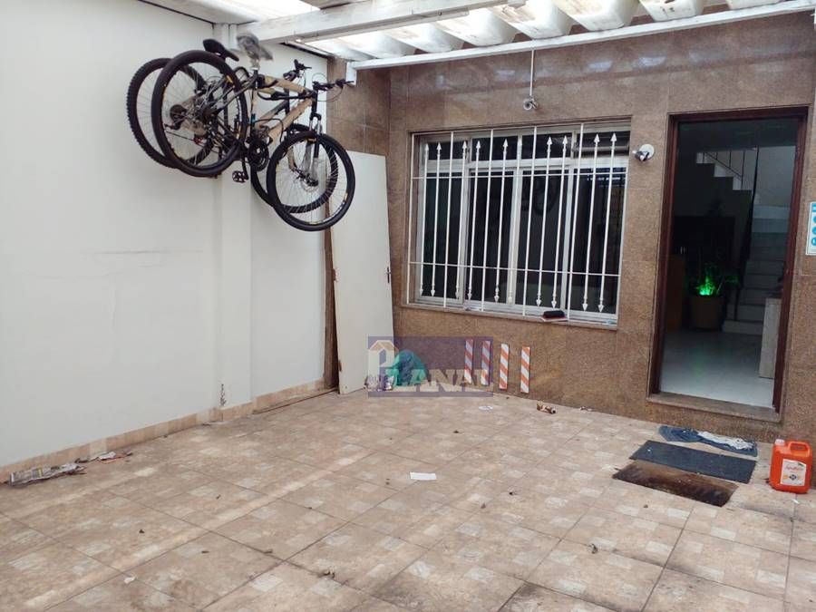 Sobrado à venda com 2 quartos, 134m² - Foto 11