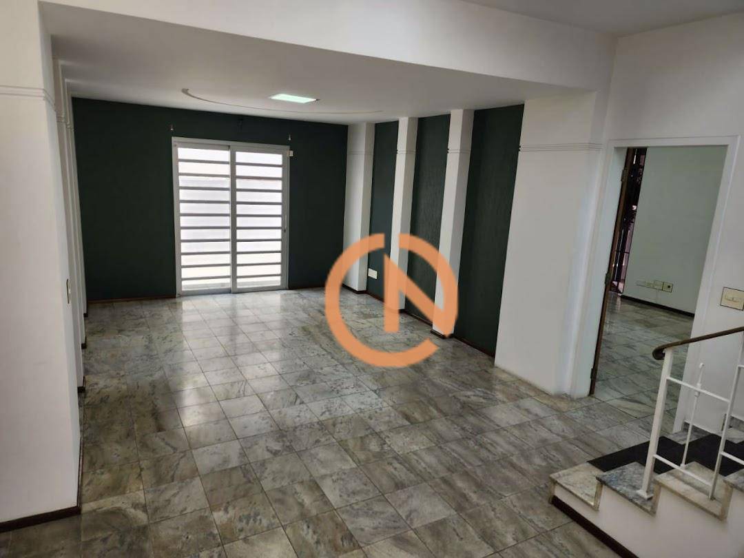 Sobrado para alugar com 13 quartos, 387m² - Foto 17