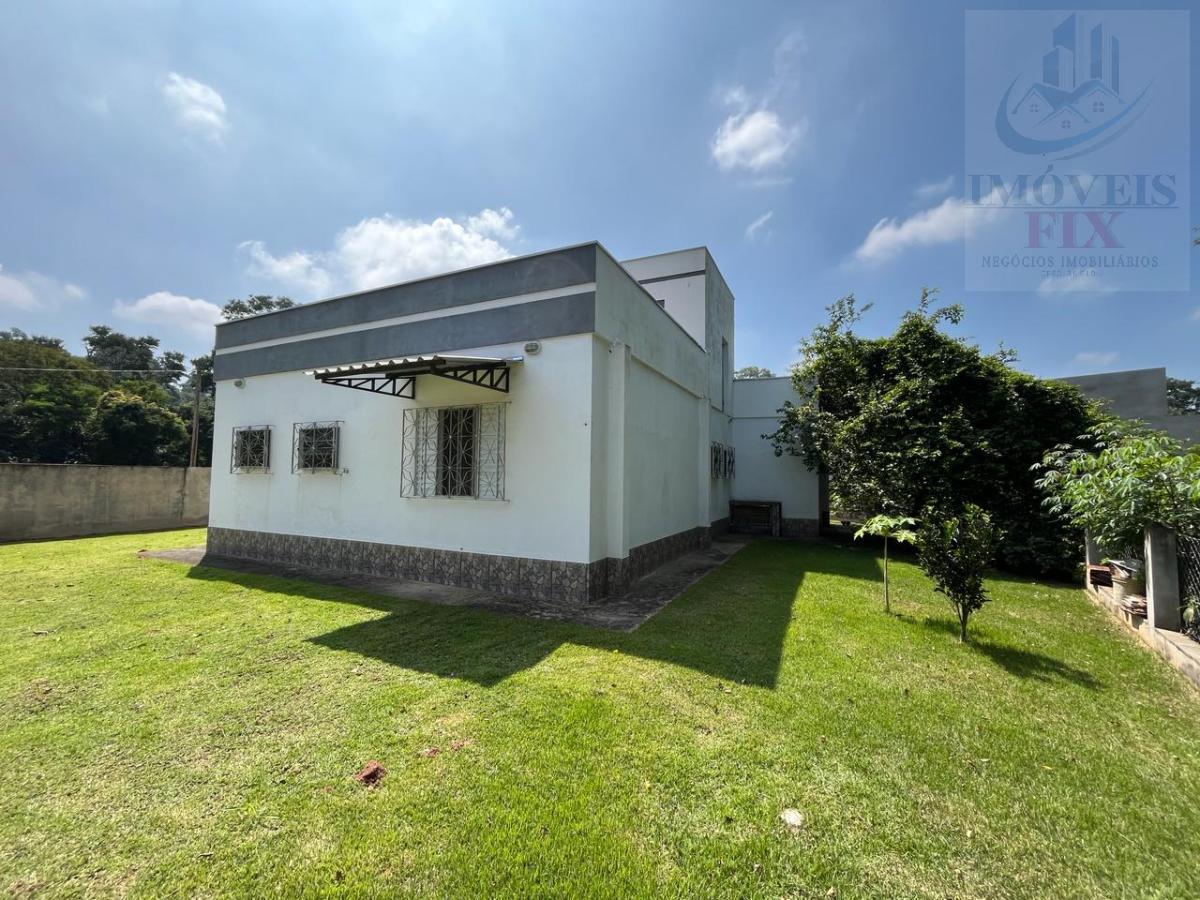 Fazenda à venda com 2 quartos, 1329m² - Foto 1