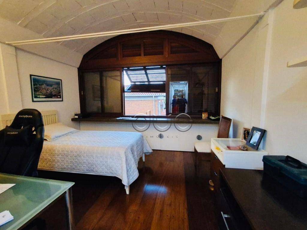 Casa à venda com 3 quartos, 350m² - Foto 45