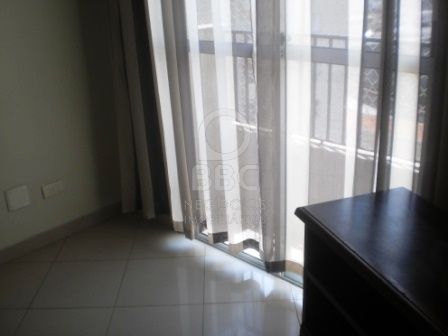 Apartamento à venda com 2 quartos, 55m² - Foto 2