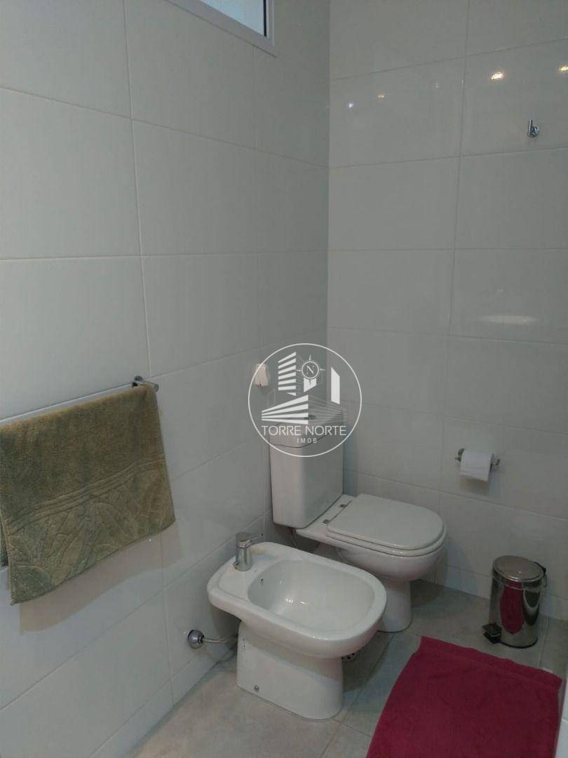 Apartamento à venda com 6 quartos, 200m² - Foto 13