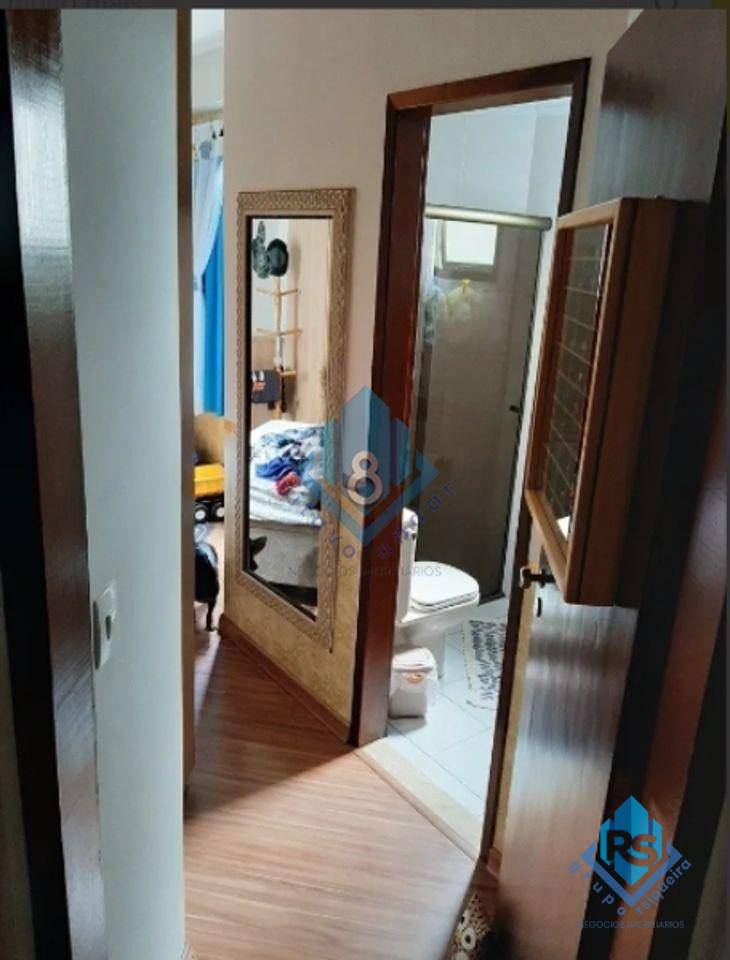 Apartamento à venda com 2 quartos, 75m² - Foto 12