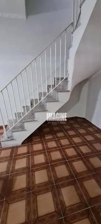 Sobrado para alugar com 3 quartos, 125m² - Foto 2