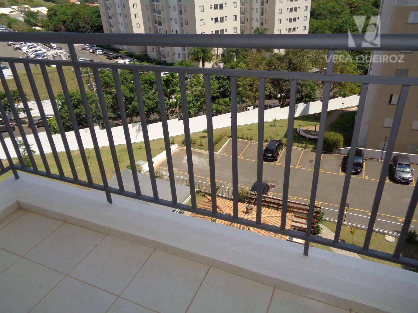 Apartamento à venda com 3 quartos, 65m² - Foto 4