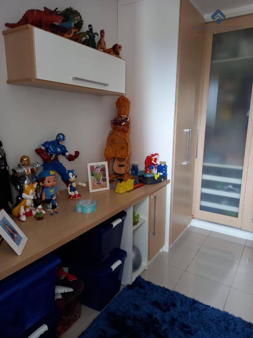 Apartamento à venda com 3 quartos, 154m² - Foto 33