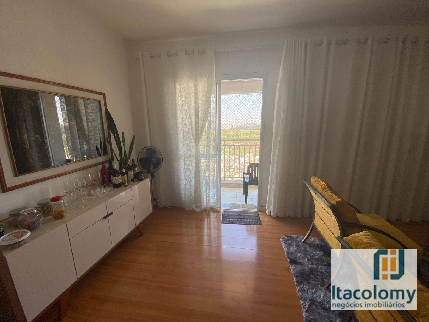 Apartamento à venda com 2 quartos, 69m² - Foto 15