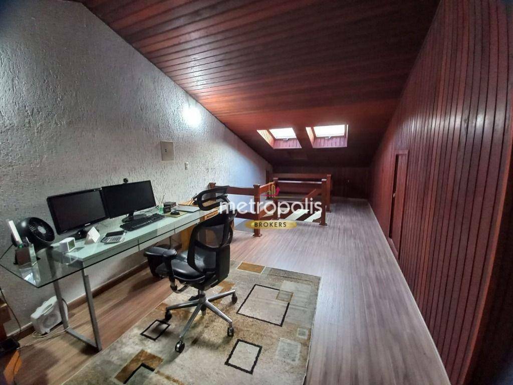 Sobrado à venda com 4 quartos, 354m² - Foto 77