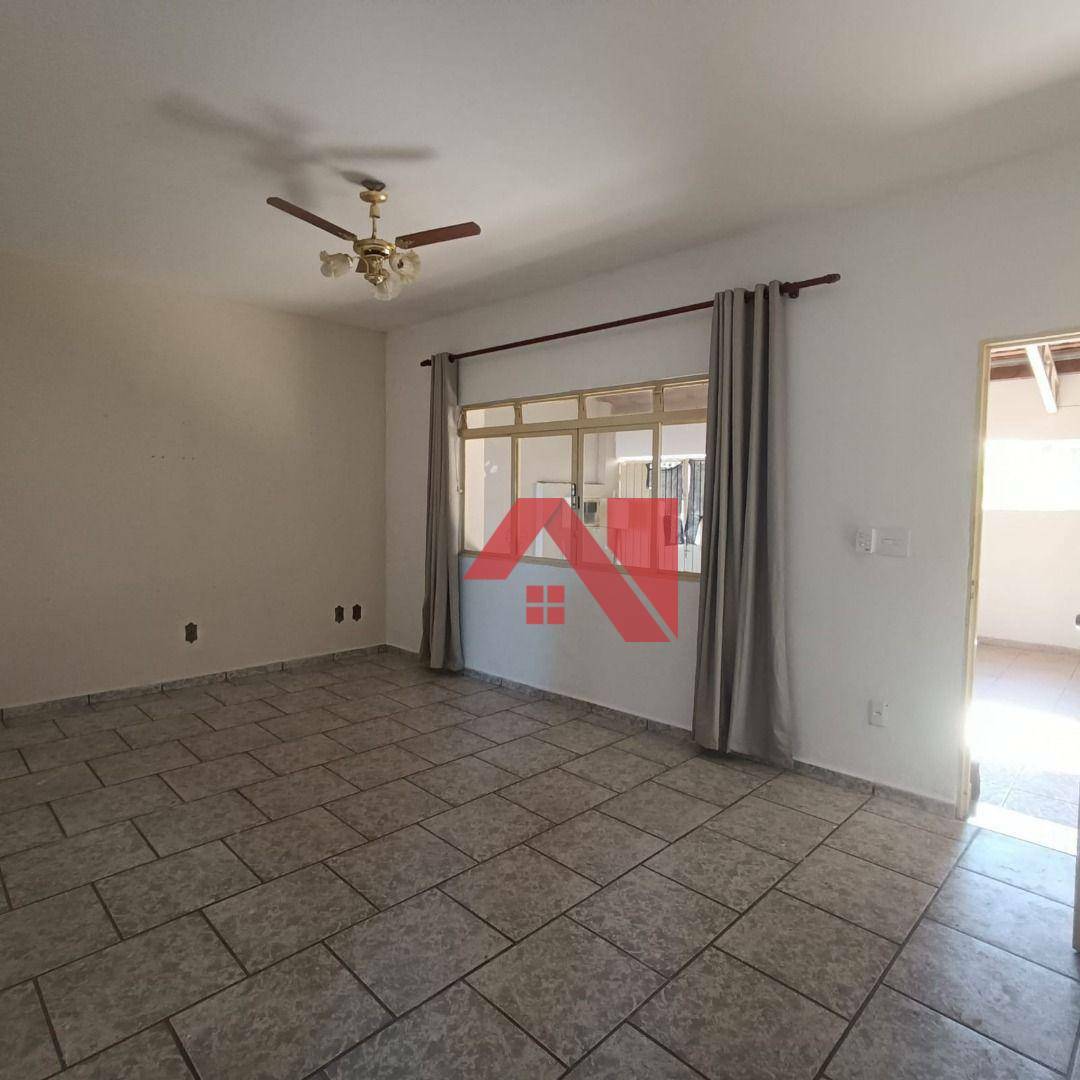 Casa à venda com 4 quartos, 180m² - Foto 7