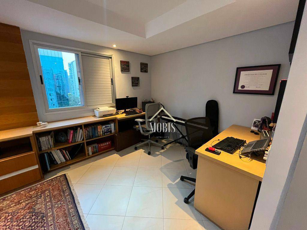 Apartamento à venda com 2 quartos, 105m² - Foto 11