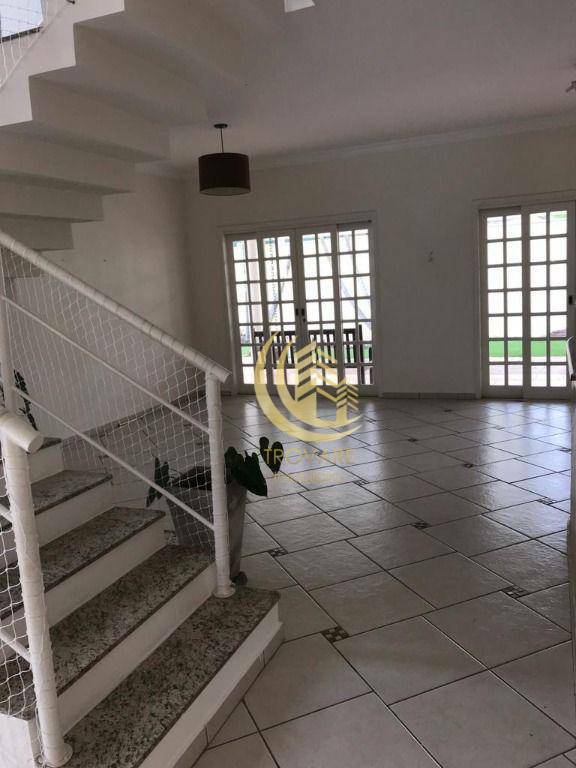 Sobrado à venda com 4 quartos, 300m² - Foto 7