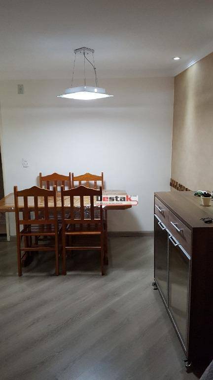 Apartamento à venda com 1 quarto, 45m² - Foto 2