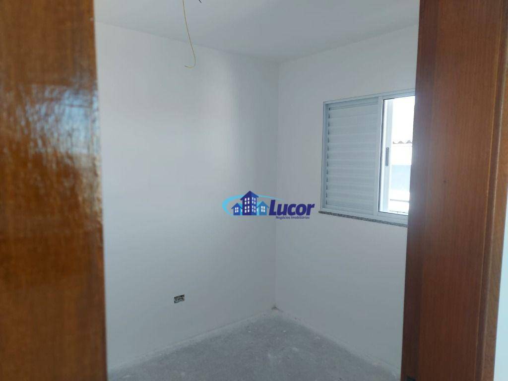 Apartamento à venda com 2 quartos, 38m² - Foto 18