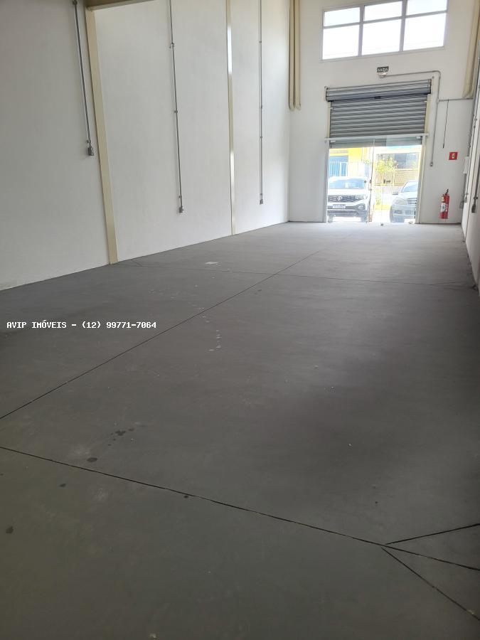 Depósito-Galpão-Armazém para alugar, 130m² - Foto 2