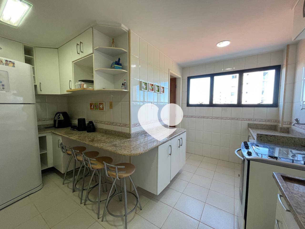 Apartamento à venda com 3 quartos, 120m² - Foto 21