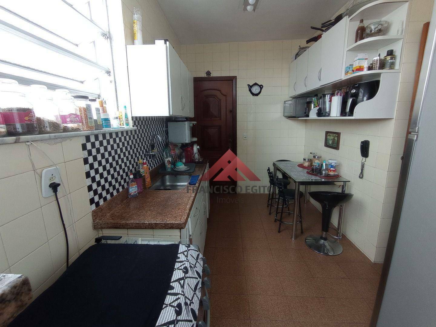 Apartamento à venda com 2 quartos, 66m² - Foto 25