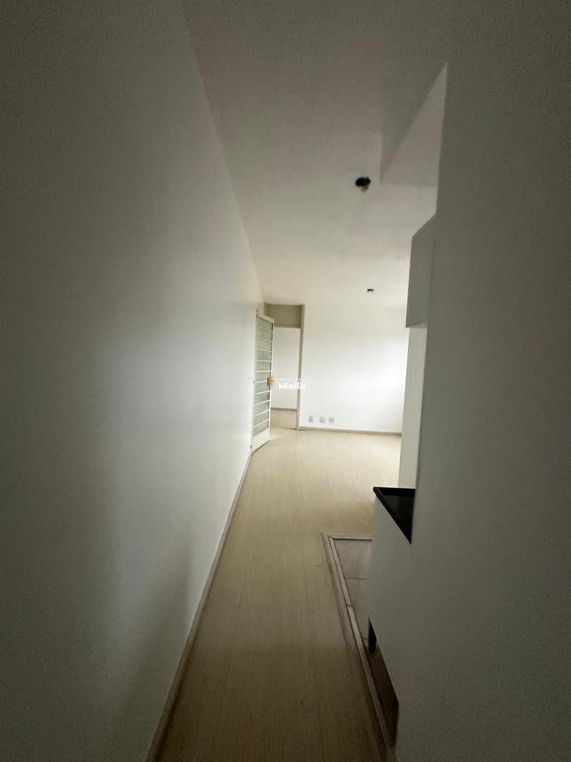 Apartamento para alugar com 3 quartos, 65m² - Foto 9