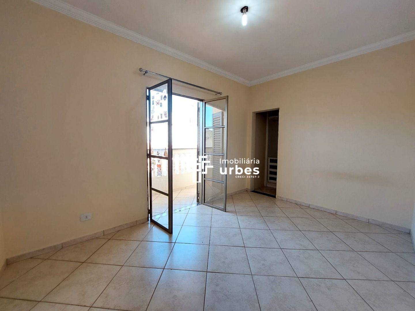 Casa para alugar com 3 quartos, 226m² - Foto 15