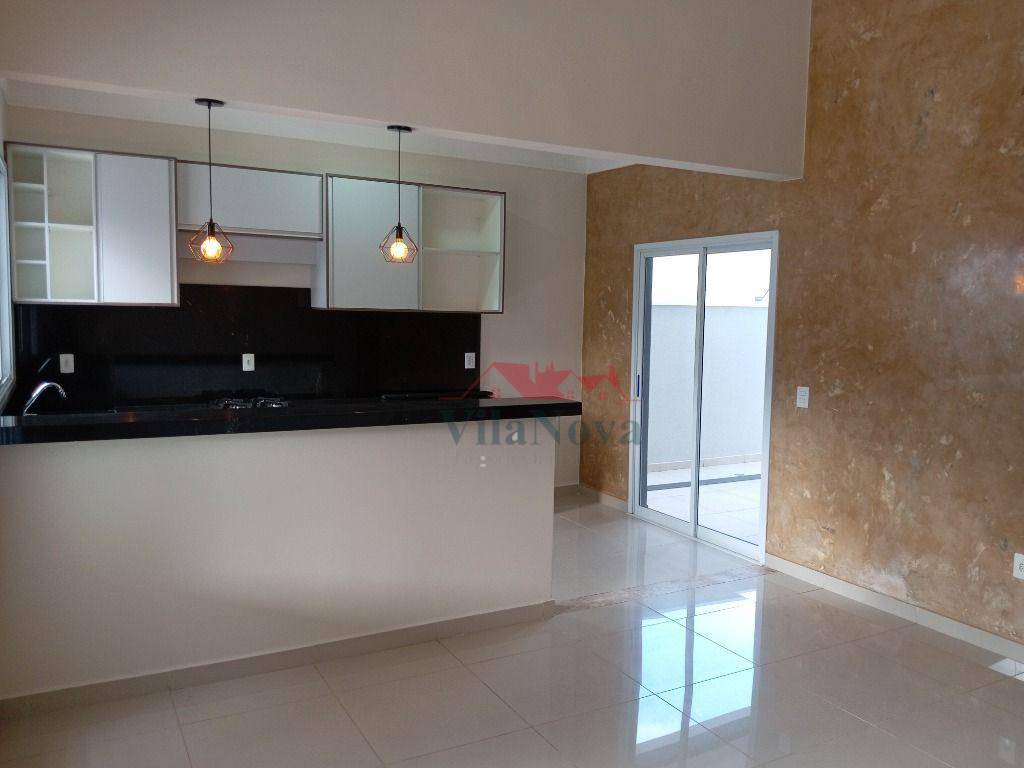Casa de Condomínio para alugar com 3 quartos, 105m² - Foto 4