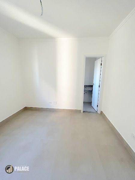 Apartamento à venda com 3 quartos, 143m² - Foto 12