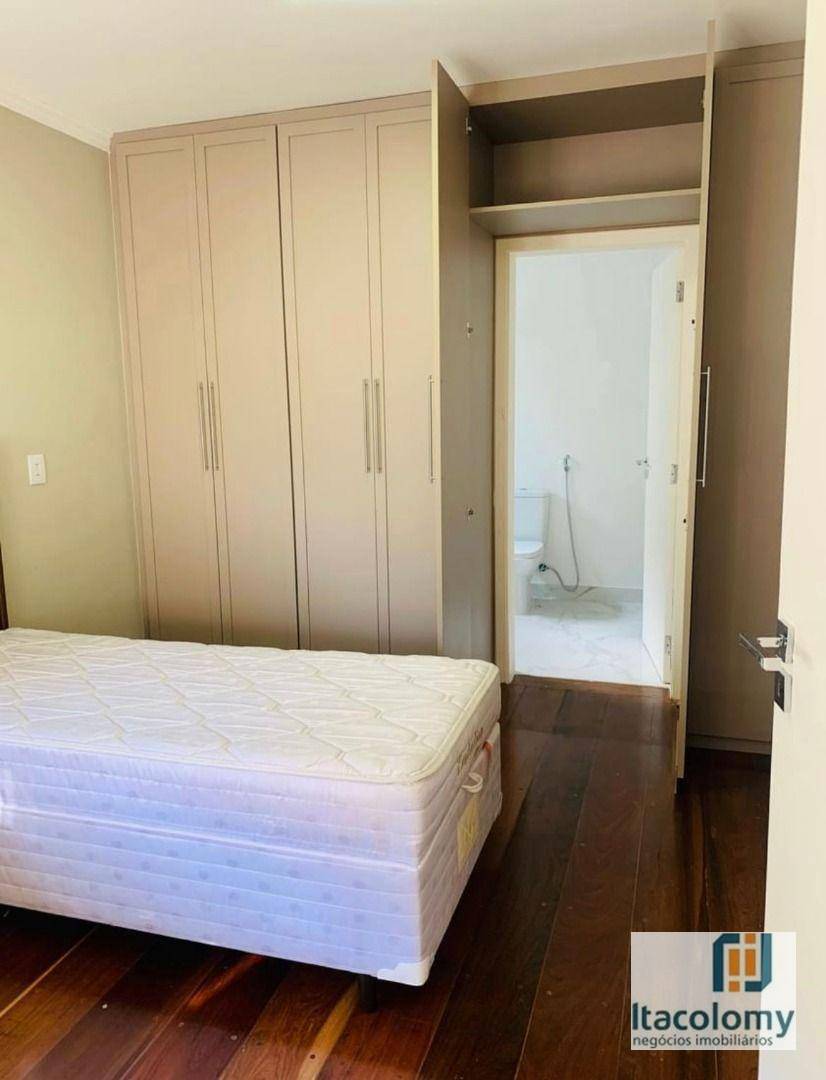 Casa de Condomínio à venda com 4 quartos, 380m² - Foto 26