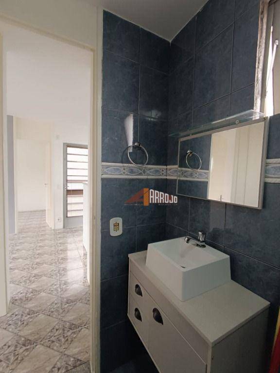 Apartamento à venda com 2 quartos, 41m² - Foto 23