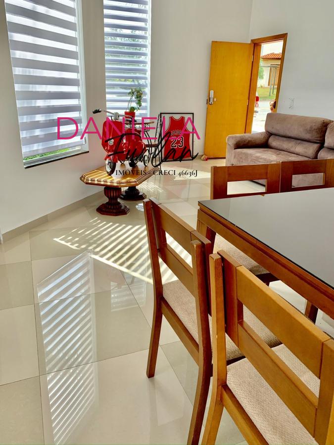 Casa de Condomínio à venda com 3 quartos, 180m² - Foto 4