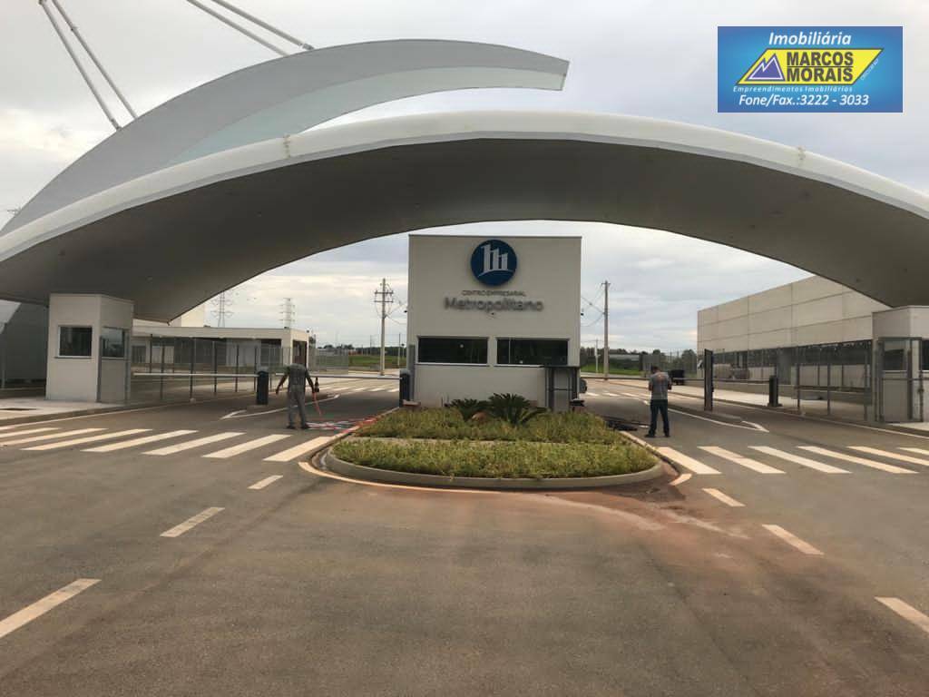 Depósito-Galpão-Armazém para alugar, 2700m² - Foto 3