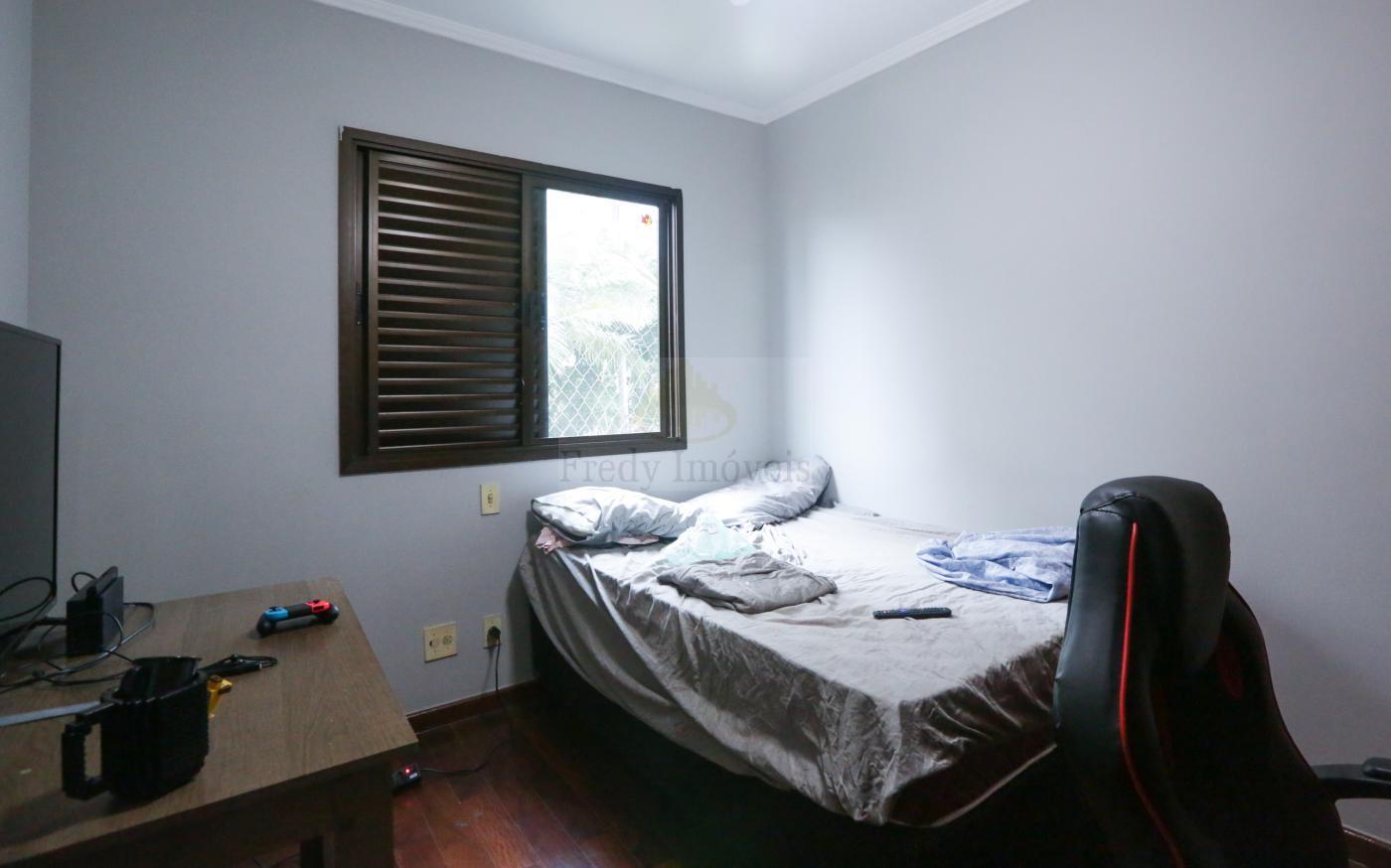 Apartamento à venda com 3 quartos, 96m² - Foto 7