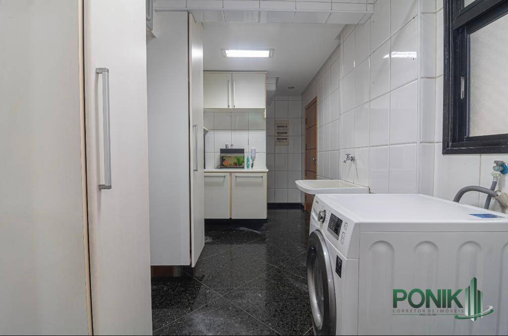 Apartamento à venda com 4 quartos, 250m² - Foto 33