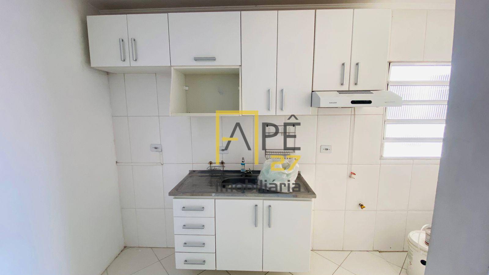 Apartamento para alugar com 2 quartos, 53m² - Foto 4