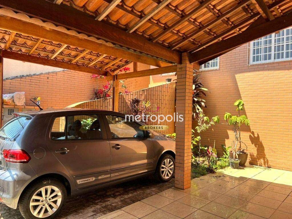 Casa à venda com 3 quartos, 241m² - Foto 8