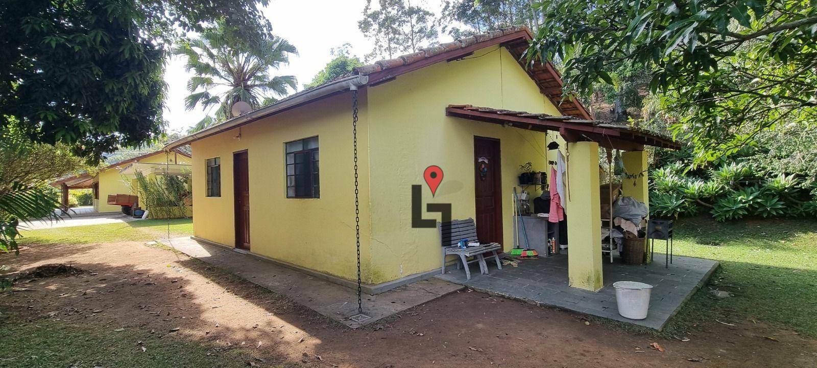 Sítio à venda com 3 quartos, 230m² - Foto 9