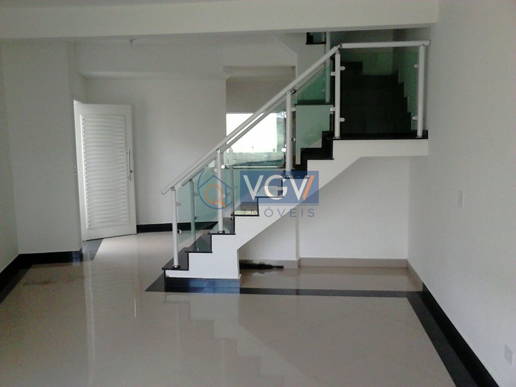 Sobrado à venda com 3 quartos, 140m² - Foto 15