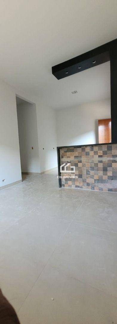 Casa à venda com 3 quartos, 72m² - Foto 2