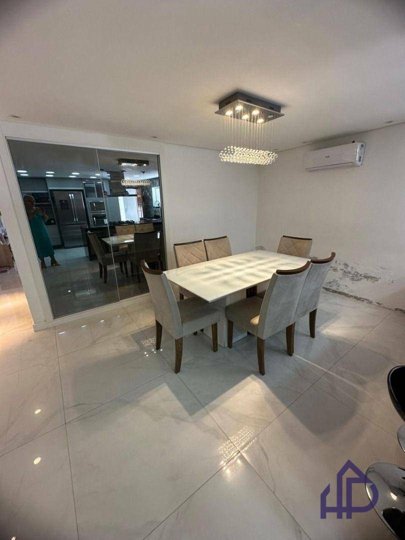 Casa para alugar com 3 quartos, 313m² - Foto 36