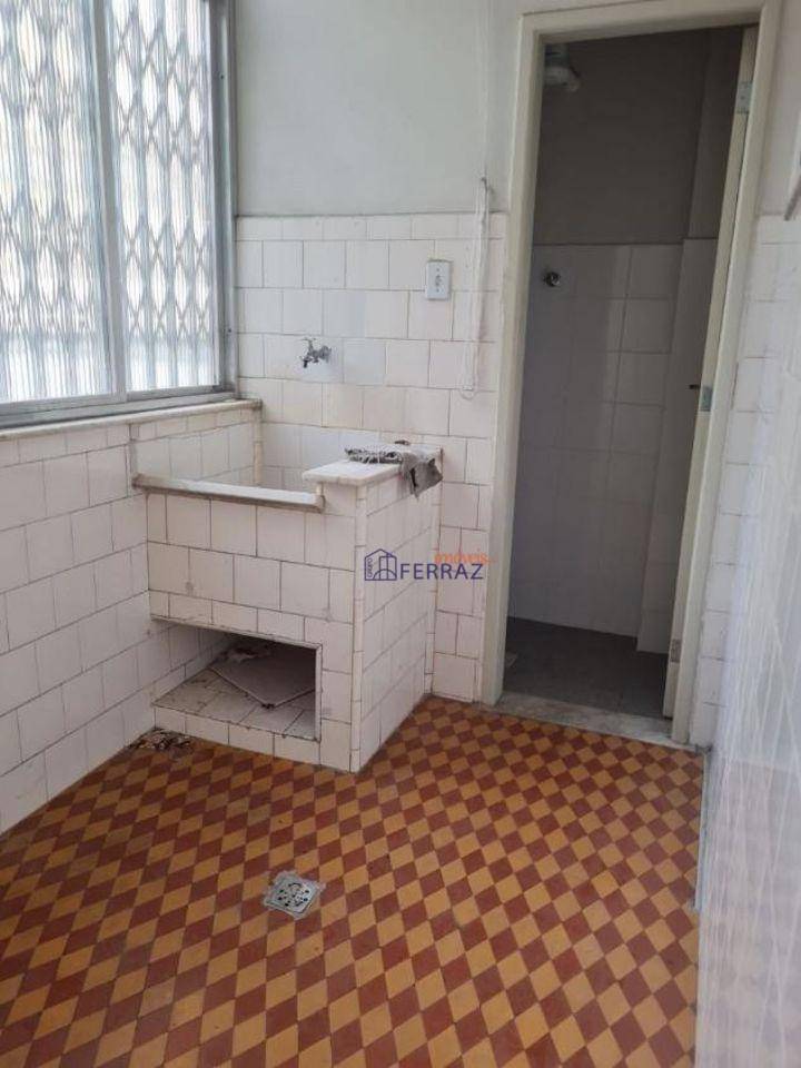 Apartamento à venda com 2 quartos, 80m² - Foto 17